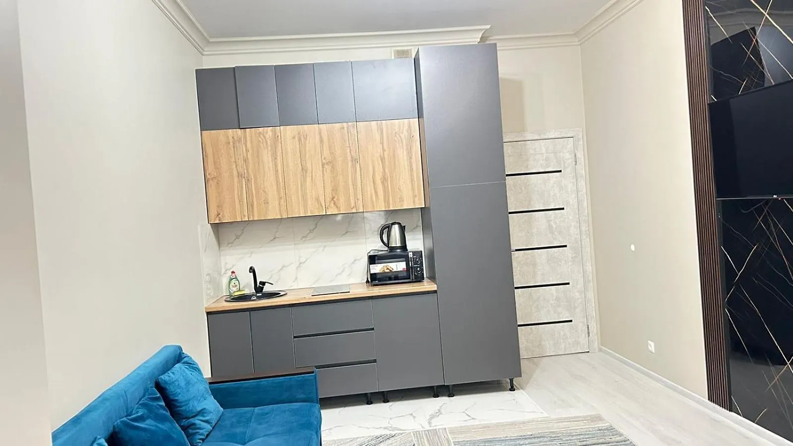 Apartment Комфорт Сити 9 Этаж Almaty